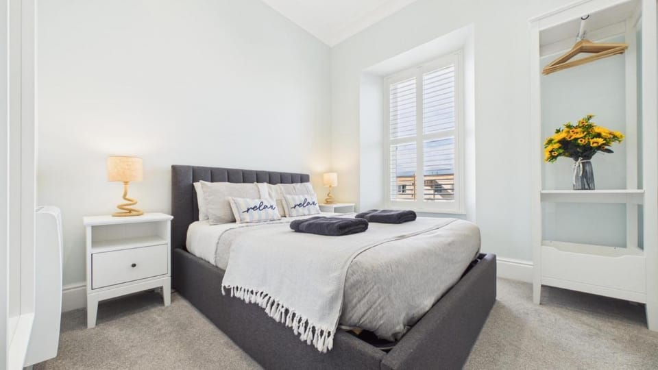 No 6 Croft House - 1 Bedroom Apartment - Tenby Apartment in Wales