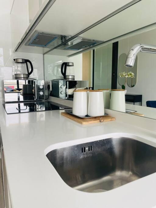 Ellipse Waterfall Luxury Apartment Apartment in Sandton