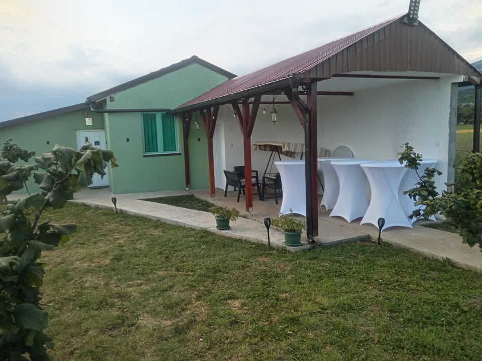 Apartman Sunce Campground/ 
RV Resort in Serbia