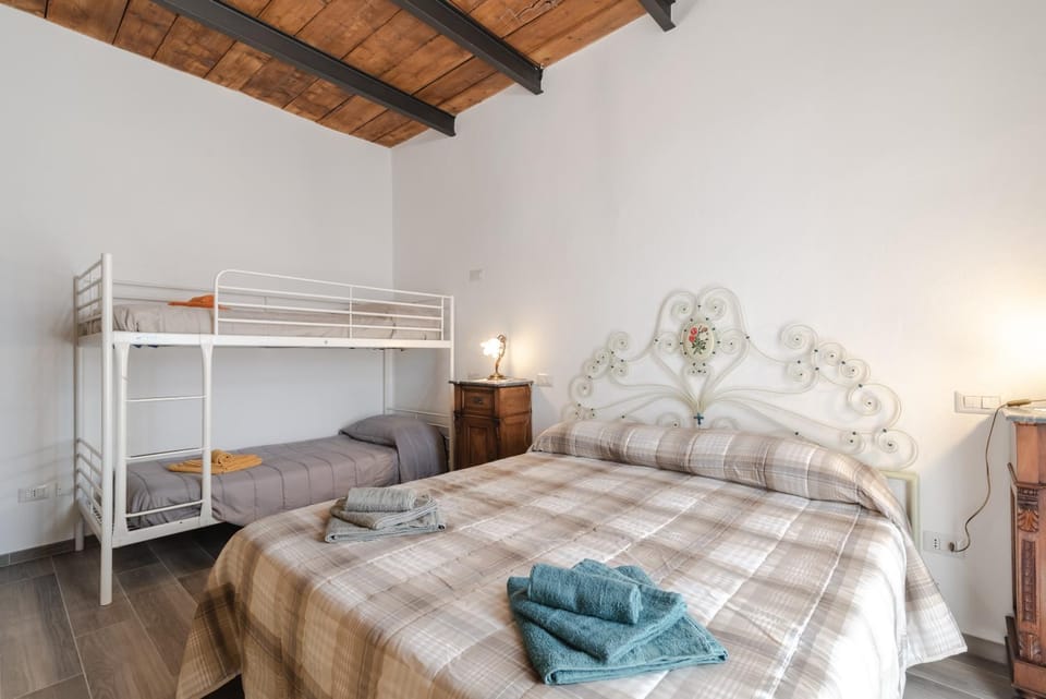 Property building, Living room, Bedroom