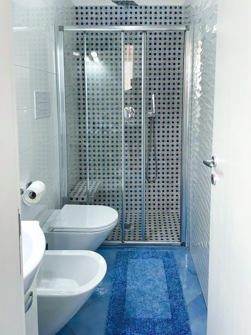 Shower, Toilet, Bathroom, bidet