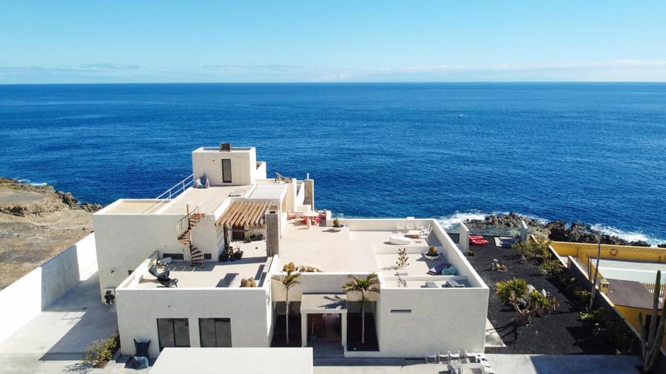 Property building, Nearby landmark, Day, Natural landscape, Bird's eye view, Other, Sea view