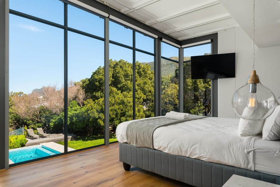 Nooitgedacht Drive 21 House in Cape Town