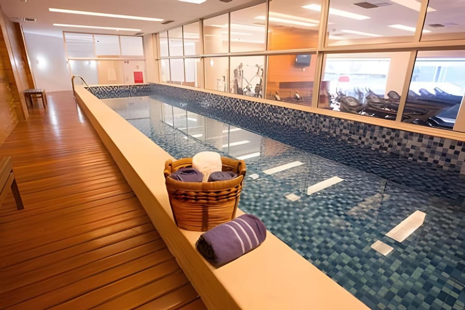 Pool view, Swimming pool