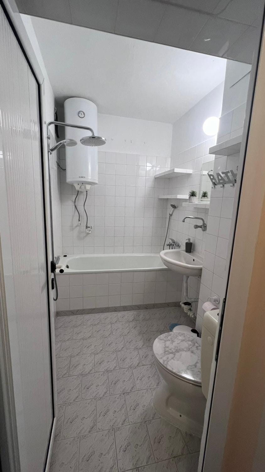 Shower, Toilet, Bathroom