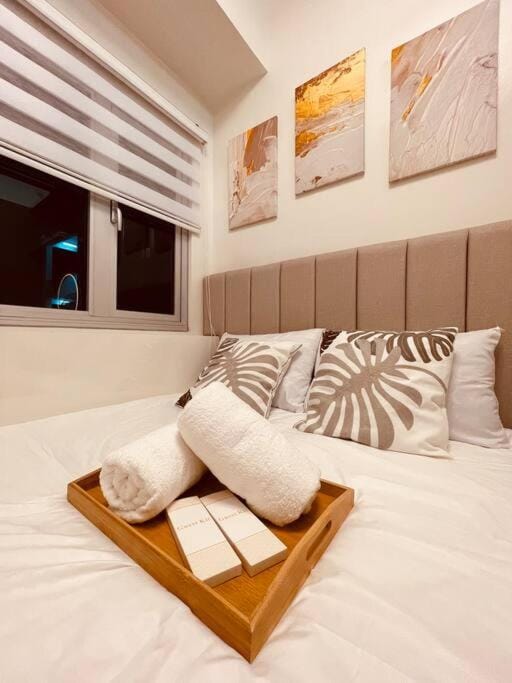 Casa Marissa Staycation at Vine Residences Apartment in Quezon City