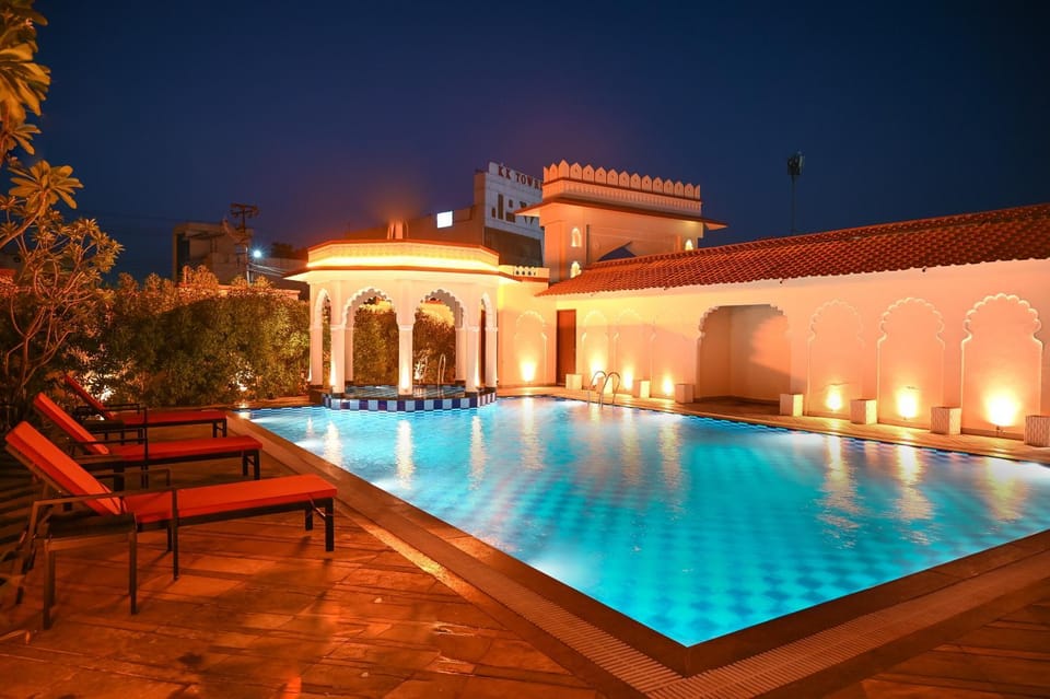 Swimming pool