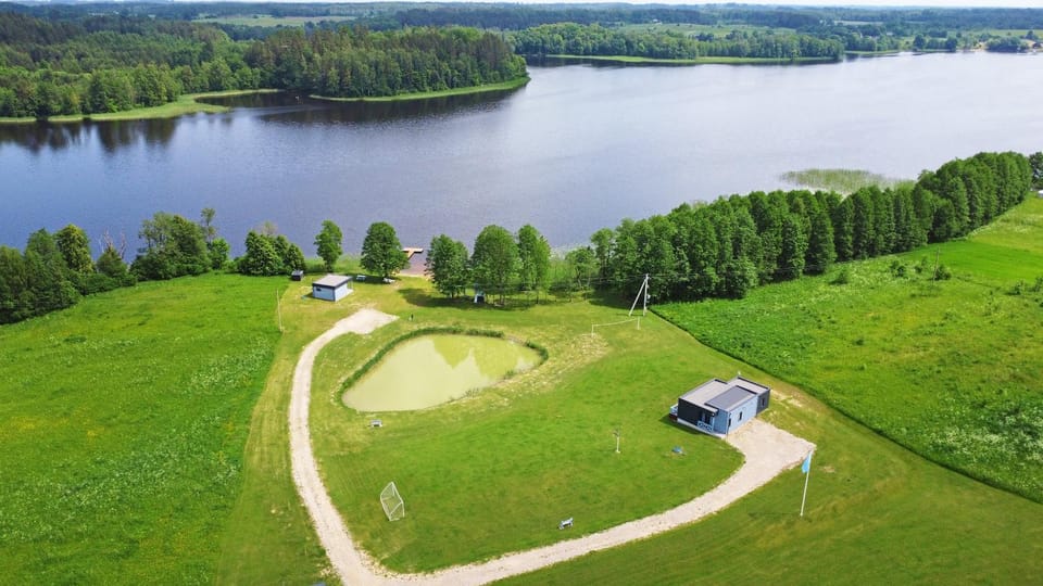 Bird's eye view, Lake view