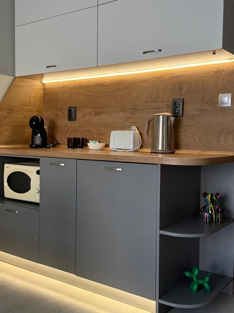 Coffee/tea facilities, Kitchen or kitchenette, minibar, toaster