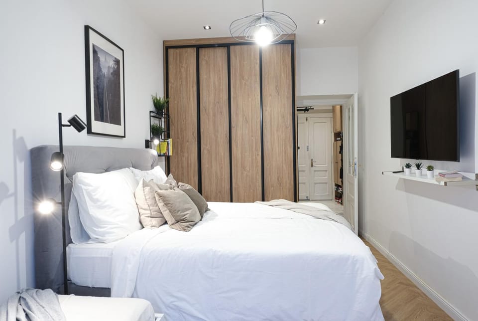 Bed, Bedroom, wardrobe