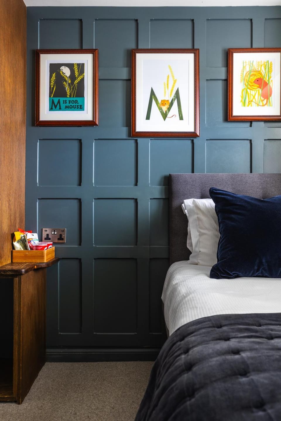Bed, Bedroom