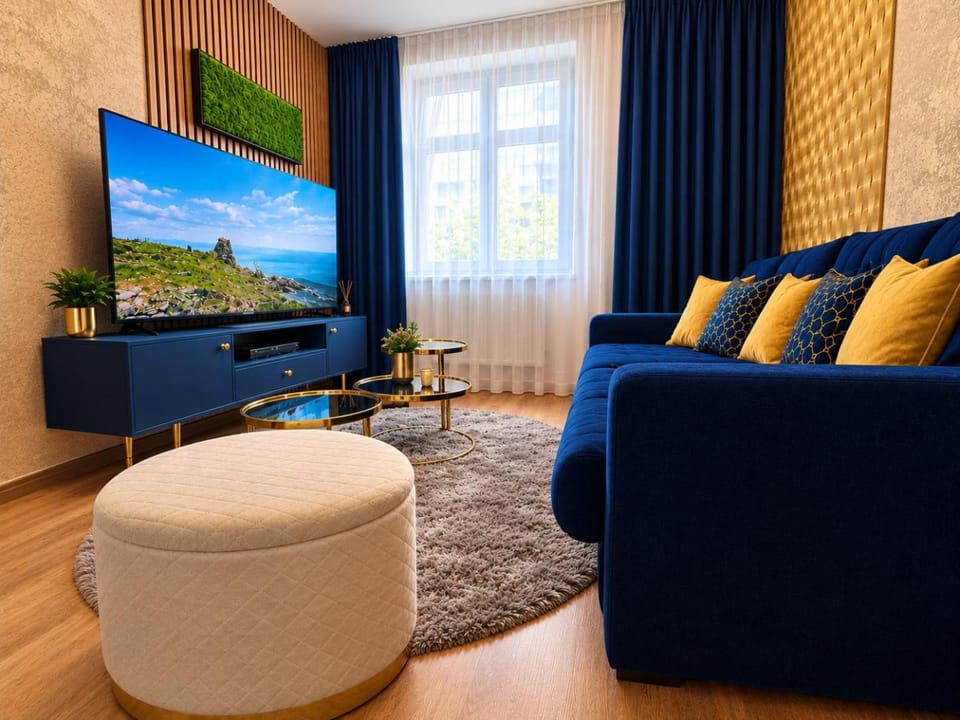 TV and multimedia, Living room, Seating area, Evening entertainment