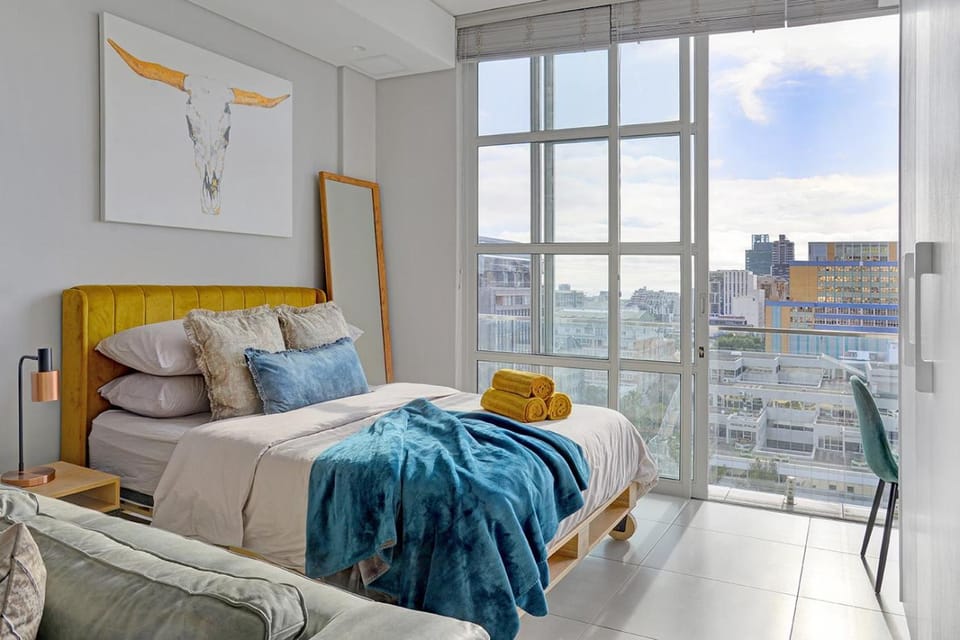 View (from property/room), Bedroom, City view