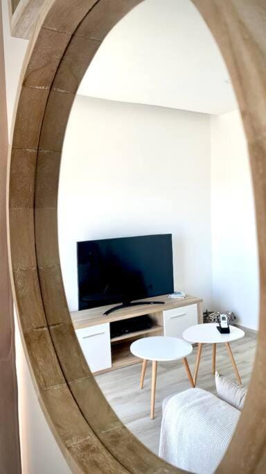 Communal lounge/ TV room, TV and multimedia