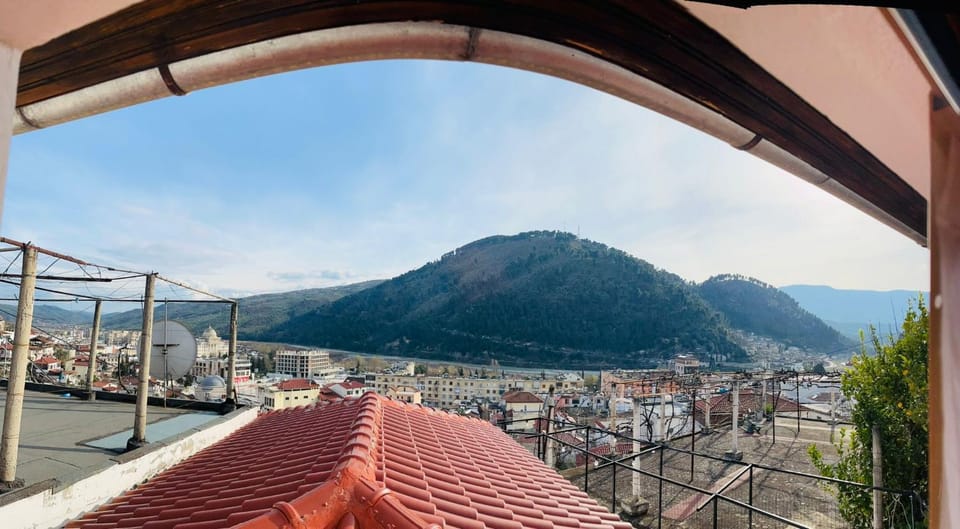 Nearby landmark, Day, Natural landscape, View (from property/room), Balcony/Terrace, River view