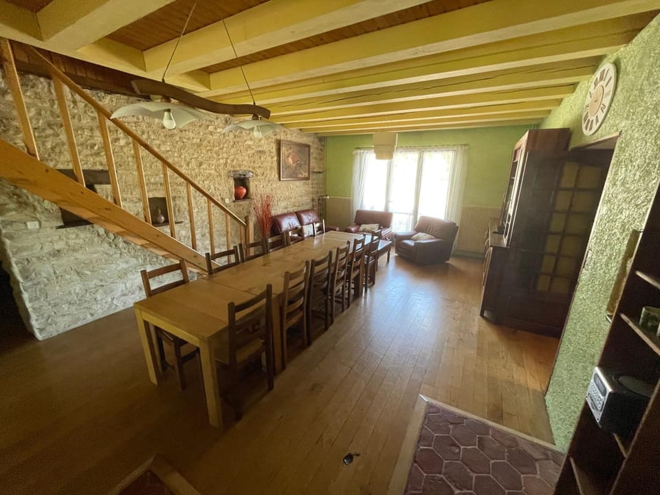 Communal lounge/ TV room, Living room, Dining area