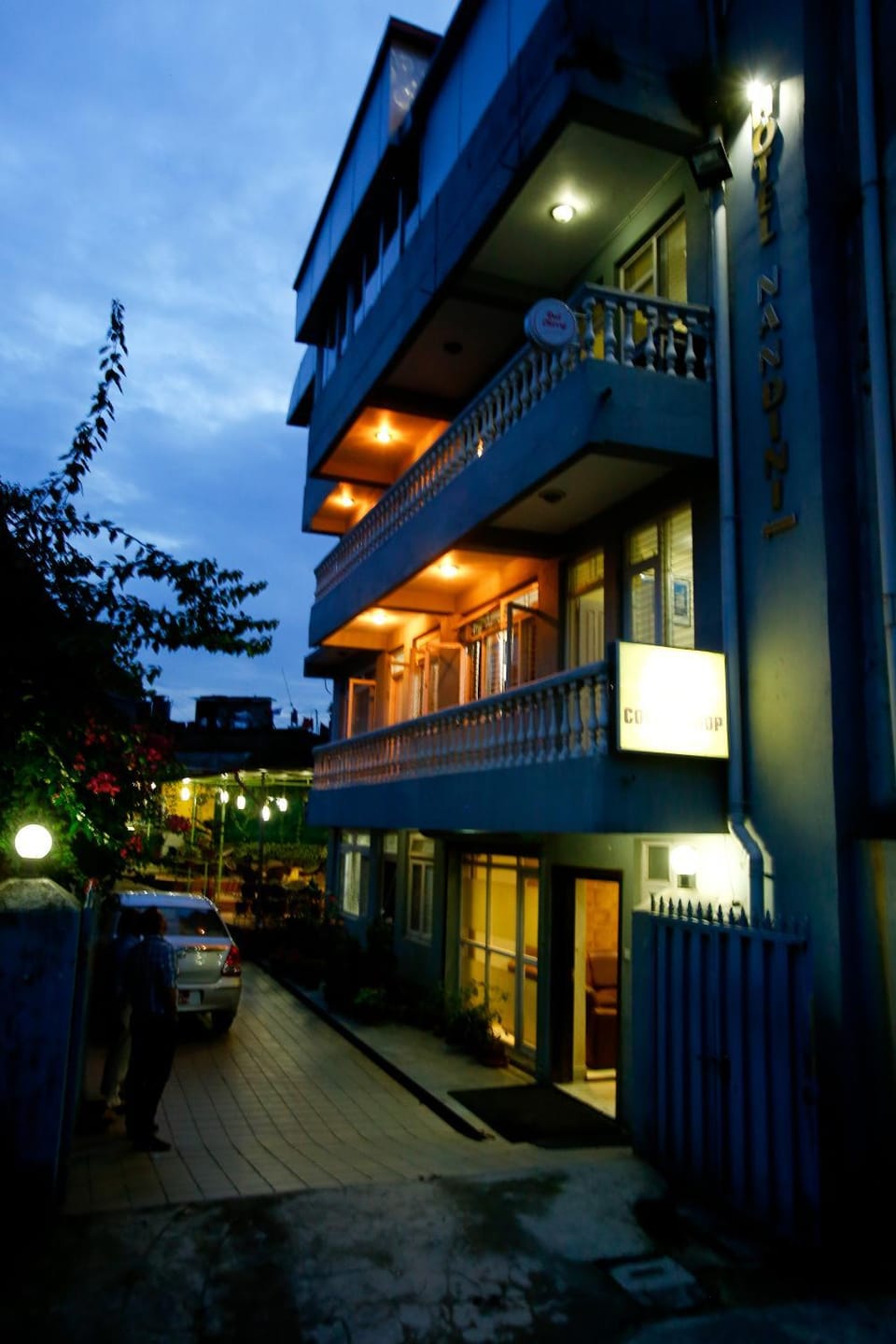 Facade/entrance
