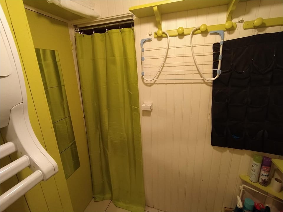 Bathroom, wardrobe