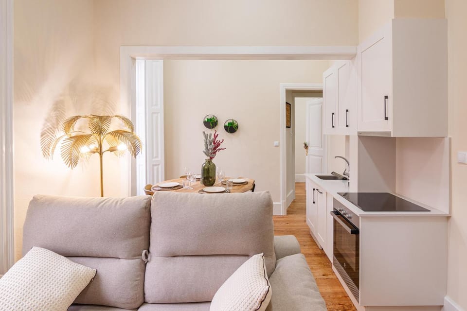 Kitchen or kitchenette, Living room, Seating area