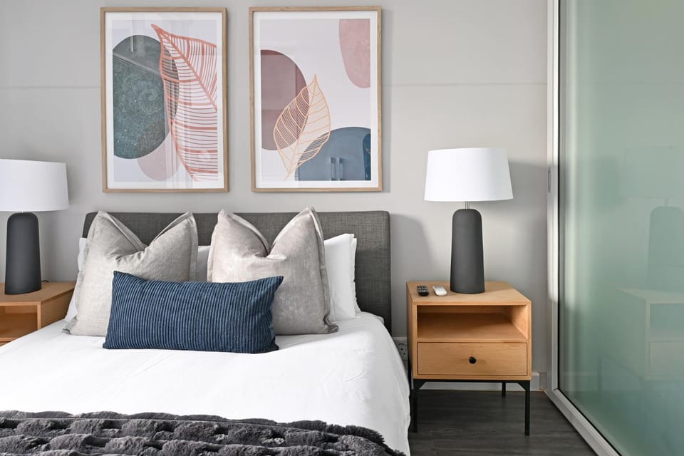 Yaya - Modern Apartment with City, Ocean & Mountain views! Apartment in Cape Town