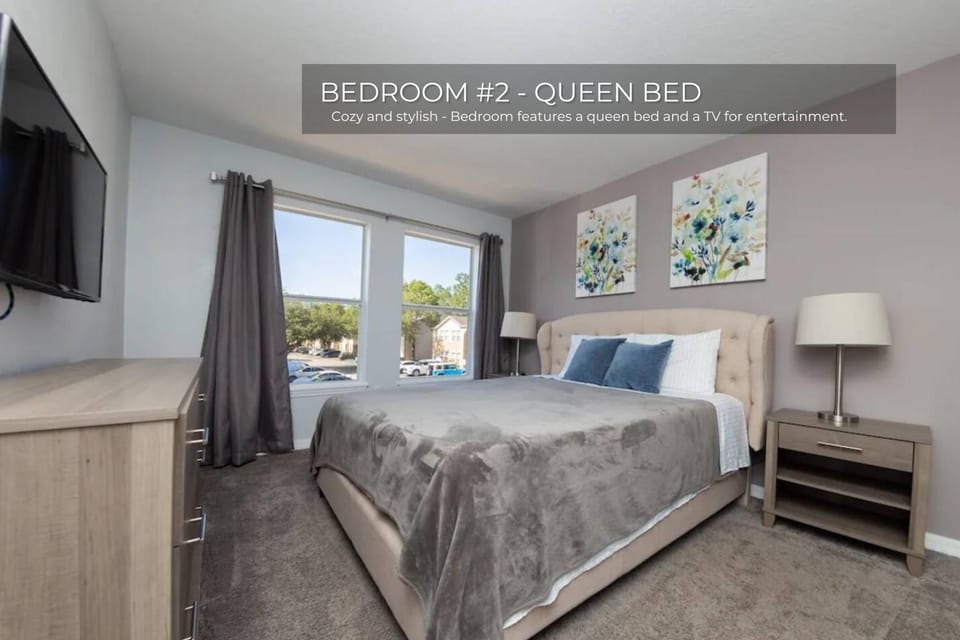 Stunning 3BD Condo 14 Mins to Disney World l Gated Apartment in Kissimmee