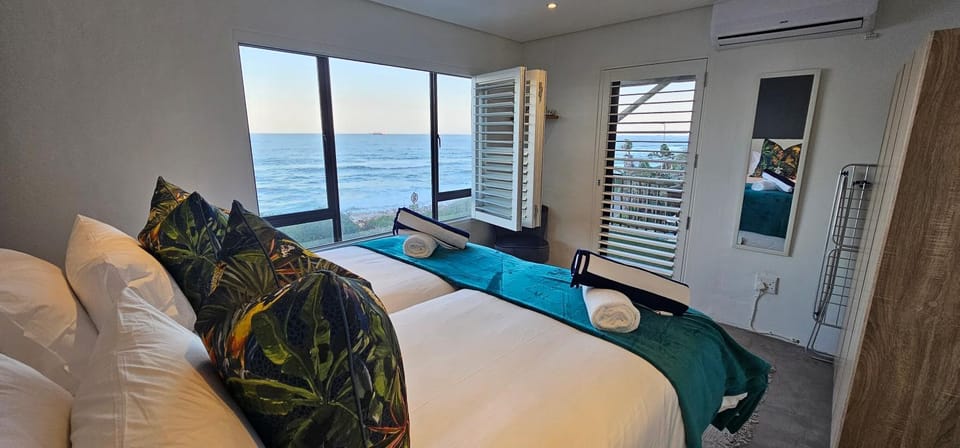 Bed, Natural landscape, Bedroom, Sea view, towels, air conditioner