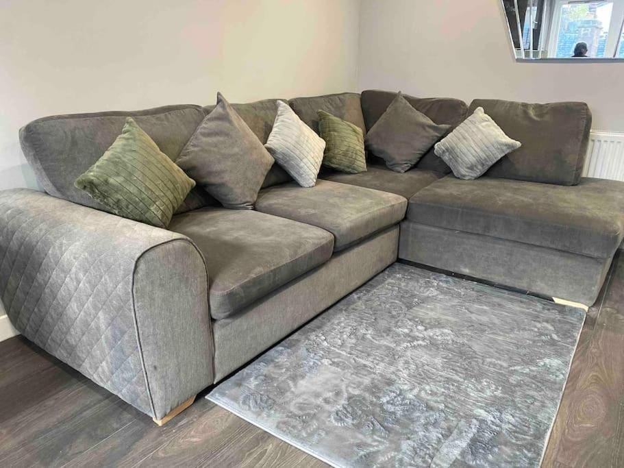 A modern and homely apartment Apartment in Scotland