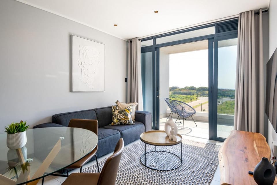 Luxury Bellagio 304 Two Bed with Inverter Apartment in Umhlanga