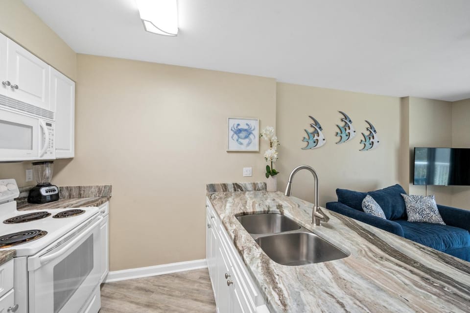 Amazing Gulf Views, King Bed, Family Friendly! Apartment in Orange Beach