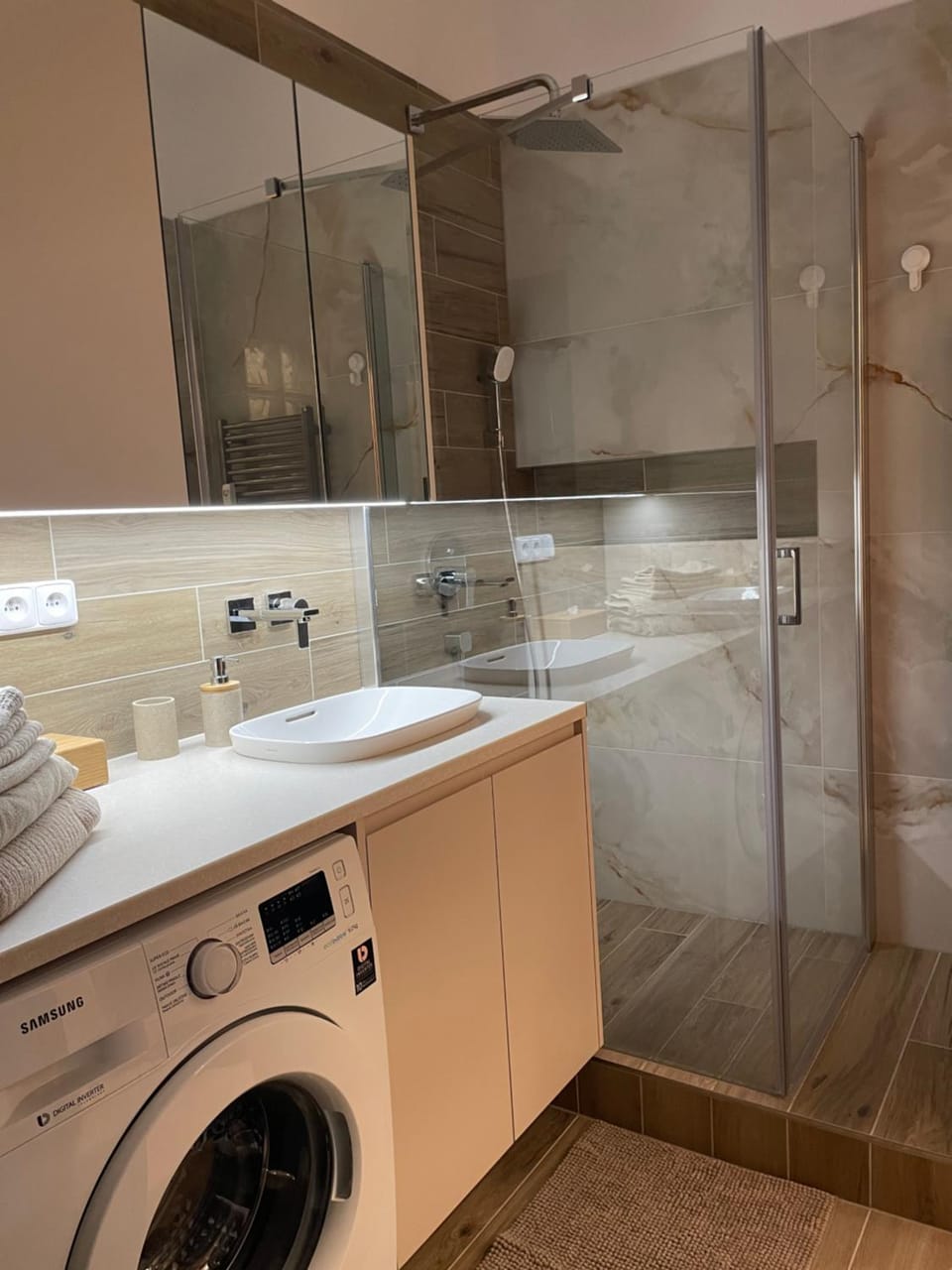 Shower, Bathroom, towels, washing machine, dryer