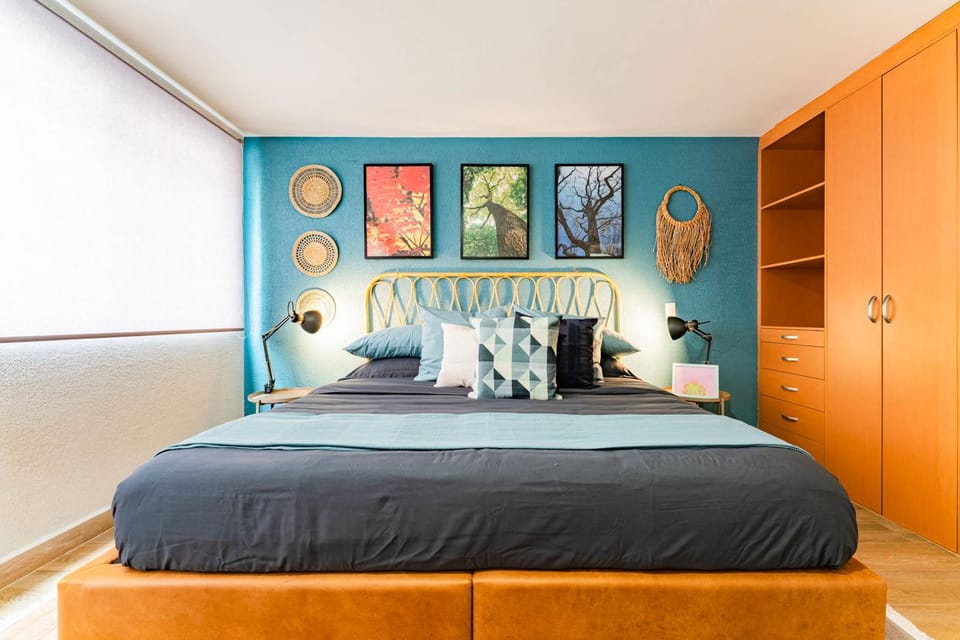 Bed, Photo of the whole room, Bedroom