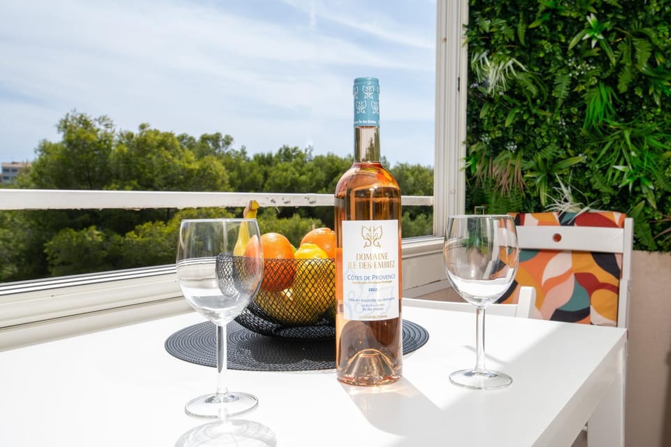 Le Verd'ô - Piscine - Plage - Parking - Wifi - MyBestLoc Apartment in Six-Fours-les-Plages