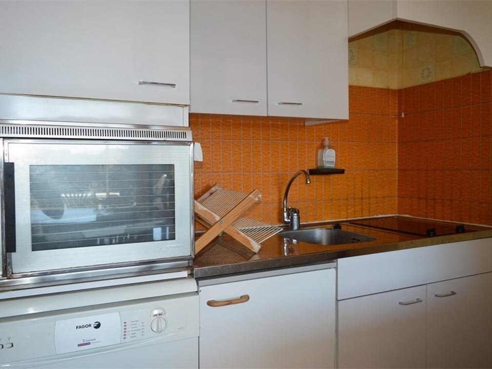 Appartement cosy 2 pièces, terrasse ensoleillée, skis aux pieds, animaux acceptés, Bolquère - FR-1-592-59 Apartment in Bolquère