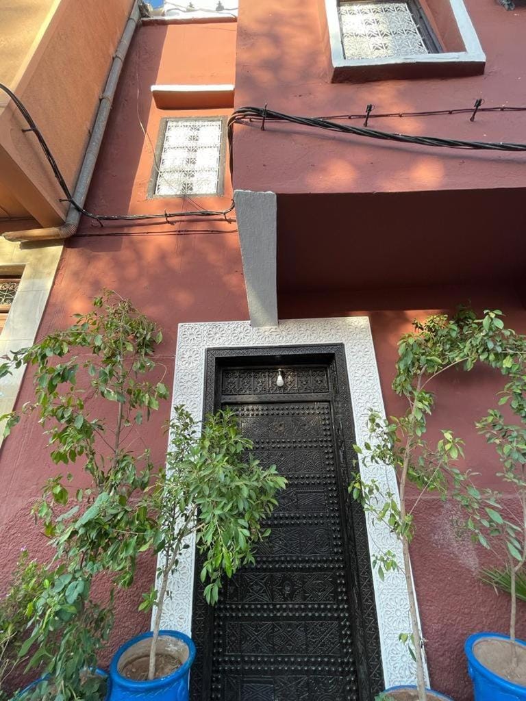 Property building, Facade/entrance