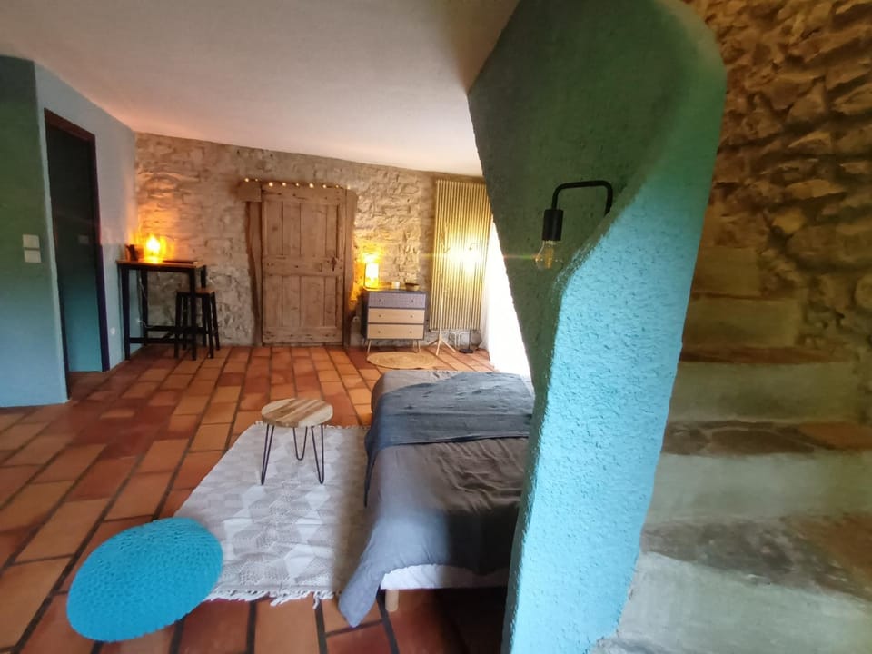 Deux pièces de caractère au cœur des gorges Apartment in Auvergne-Rhône-Alpes