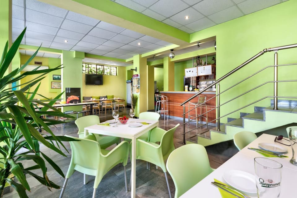 Lounge or bar