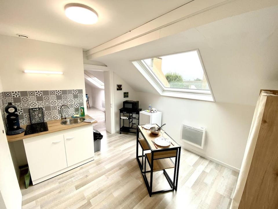 LeNova2 - Centre-ville - TV - WIFI Apartment in Calais