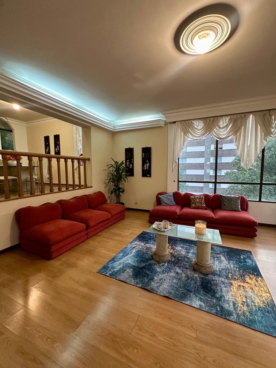 Living room, Seating area