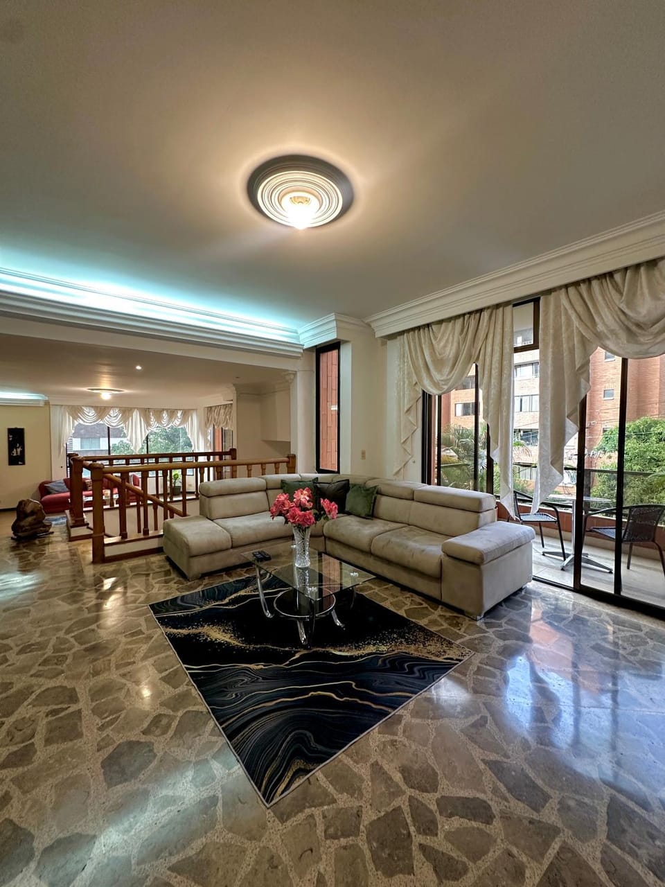 Living room, Seating area