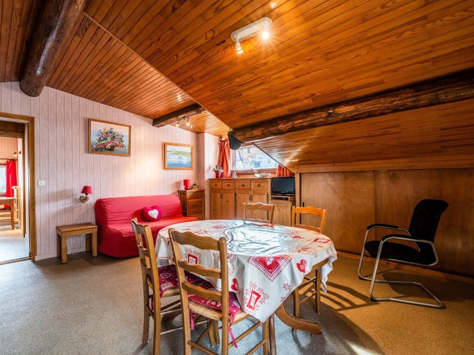 Appartement cosy avec WiFi, parking privé et animaux admis - FR-1-671-18 Apartment in Les Gets