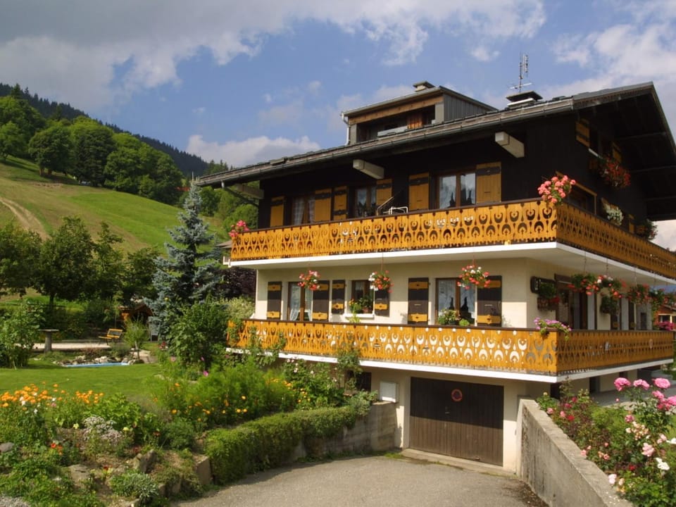 Appartement cosy aux Gets - 4 pers, balcon, proche pistes et toutes commodités - FR-1-671-27 Apartment in Les Gets