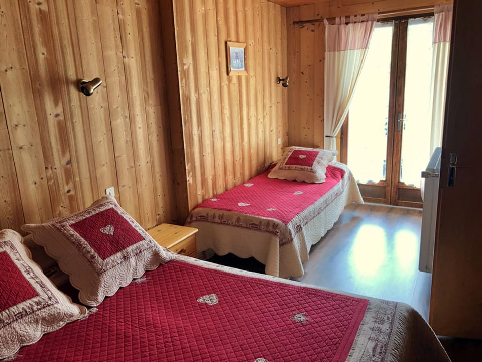 Appartement confortable aux Gets avec Wi-Fi et parking privatif - FR-1-671-73 Apartment in Les Gets