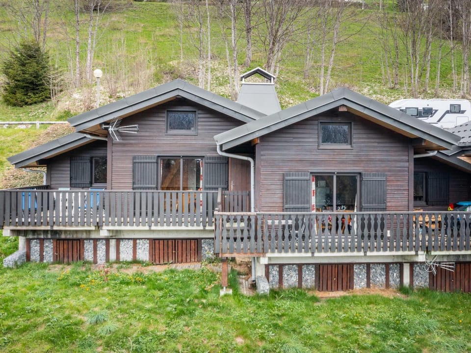 Chalet mitoyen Les Gets 6 pers. - Balcon Sud, Garage, Wi-Fi, Animaux admis - FR-1-671-139 Chalet in Les Gets