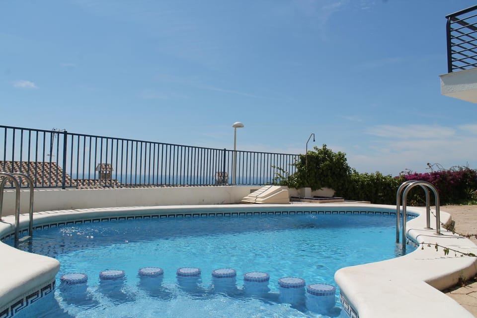 Natural landscape, City view, Mountain view, Pool view, Sea view, Sea view, Swimming pool