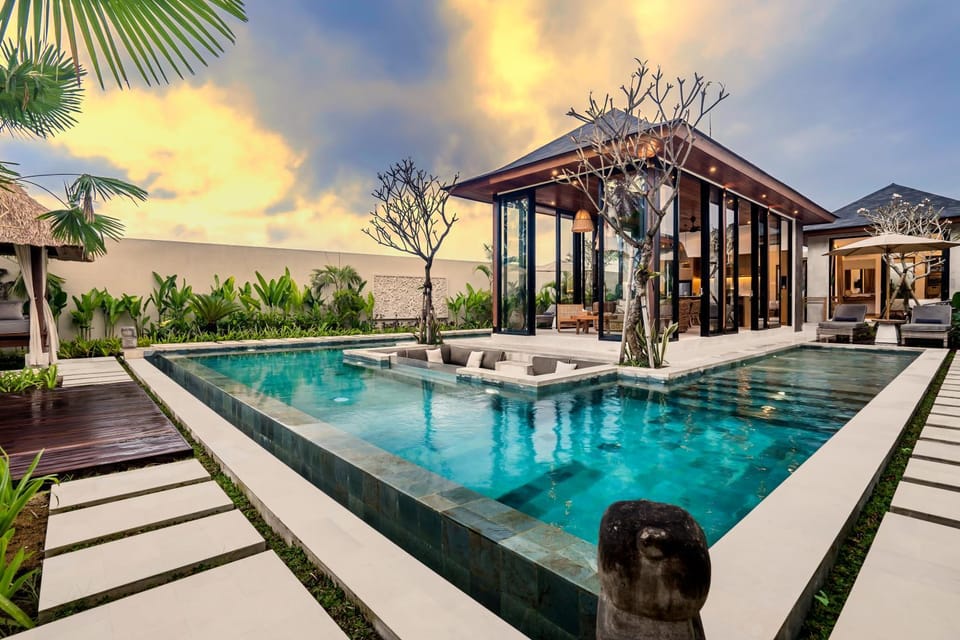 Property building, Pool view, Swimming pool