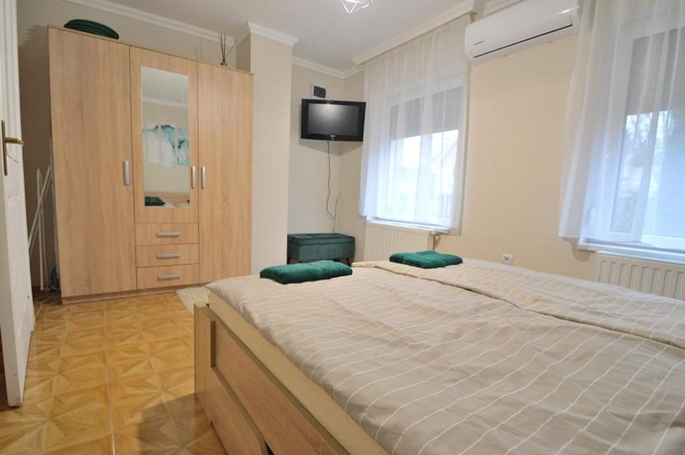 Huba 2 Apartman Apartment in Hungary
