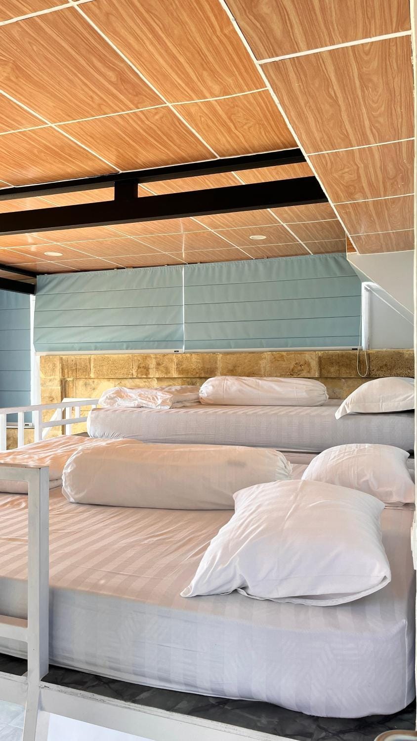 bunk bed