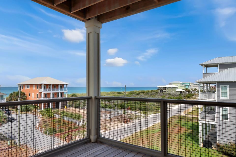 The Sea Life by Pristine Property Vacation Rentals House in Florida