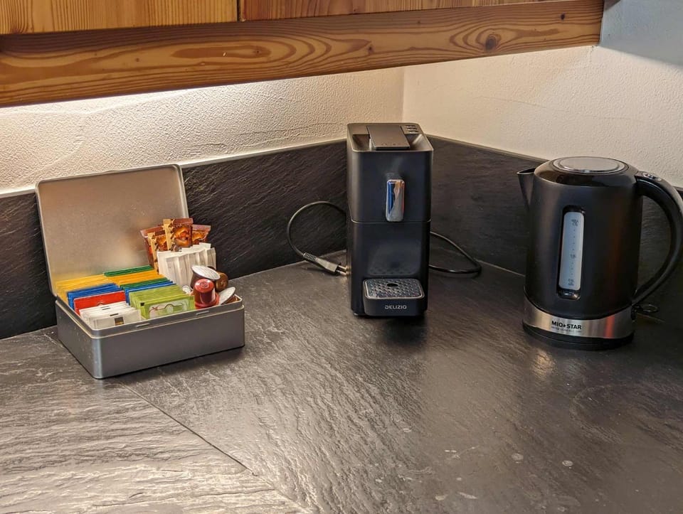 Coffee/tea facilities