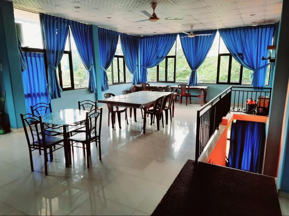 Sunila Family Rest Anuradhapura Capsule hotel in Sri Lanka